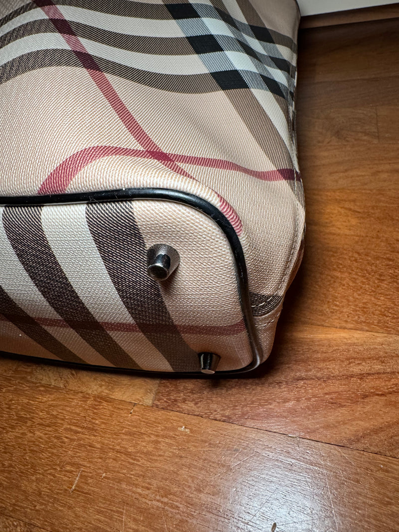 Shopping Burberry