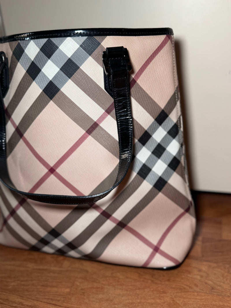 Shopping Burberry