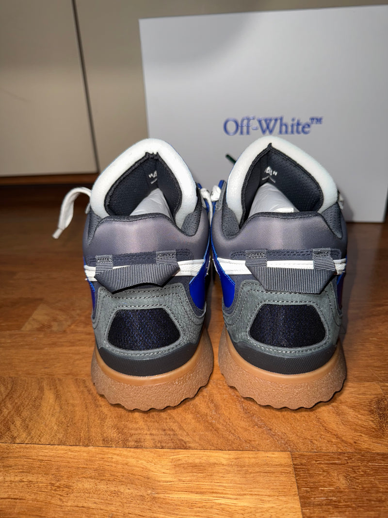 Off White Mid Top Sponge