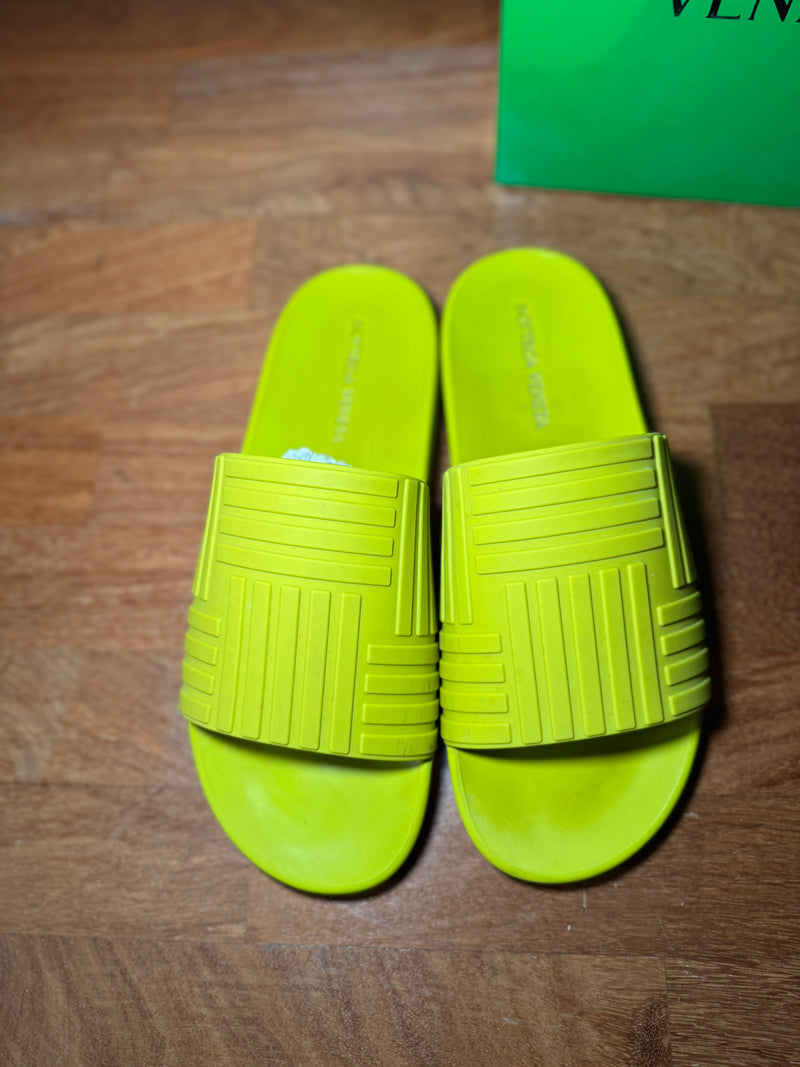 Slides Bottega Veneta