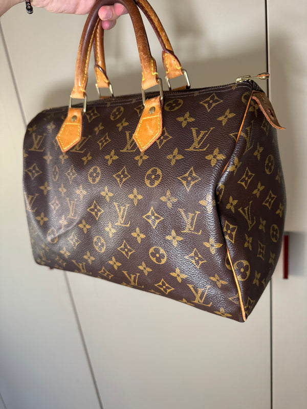 Louis Vuitton Speedy