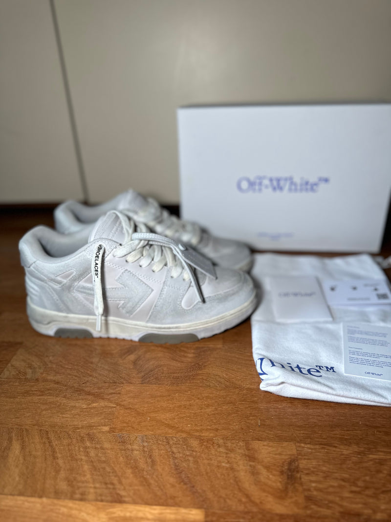 Off-White Out Of Office ‘OOO’
