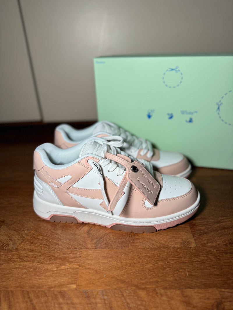 Off White Out Of Office ‘OOO’