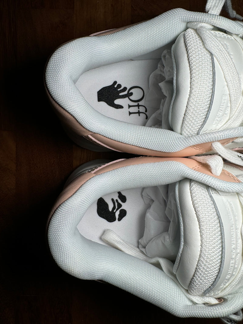 Off White Out Of Office ‘OOO’