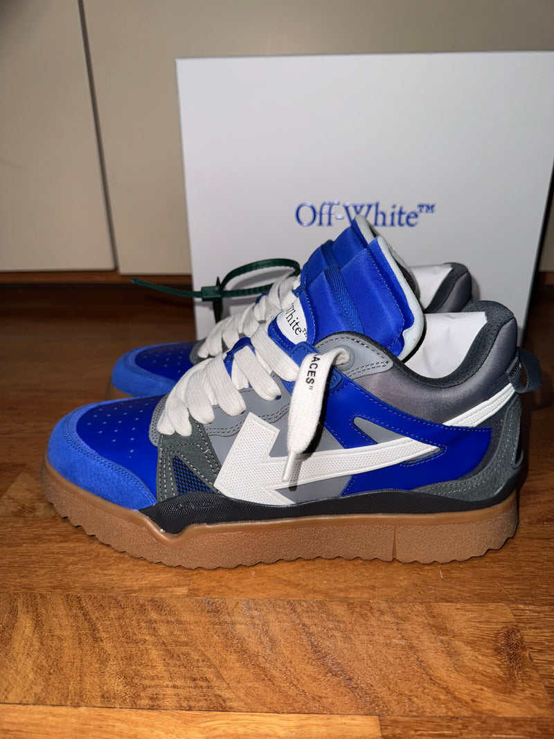 Off White Mid Top Sponge